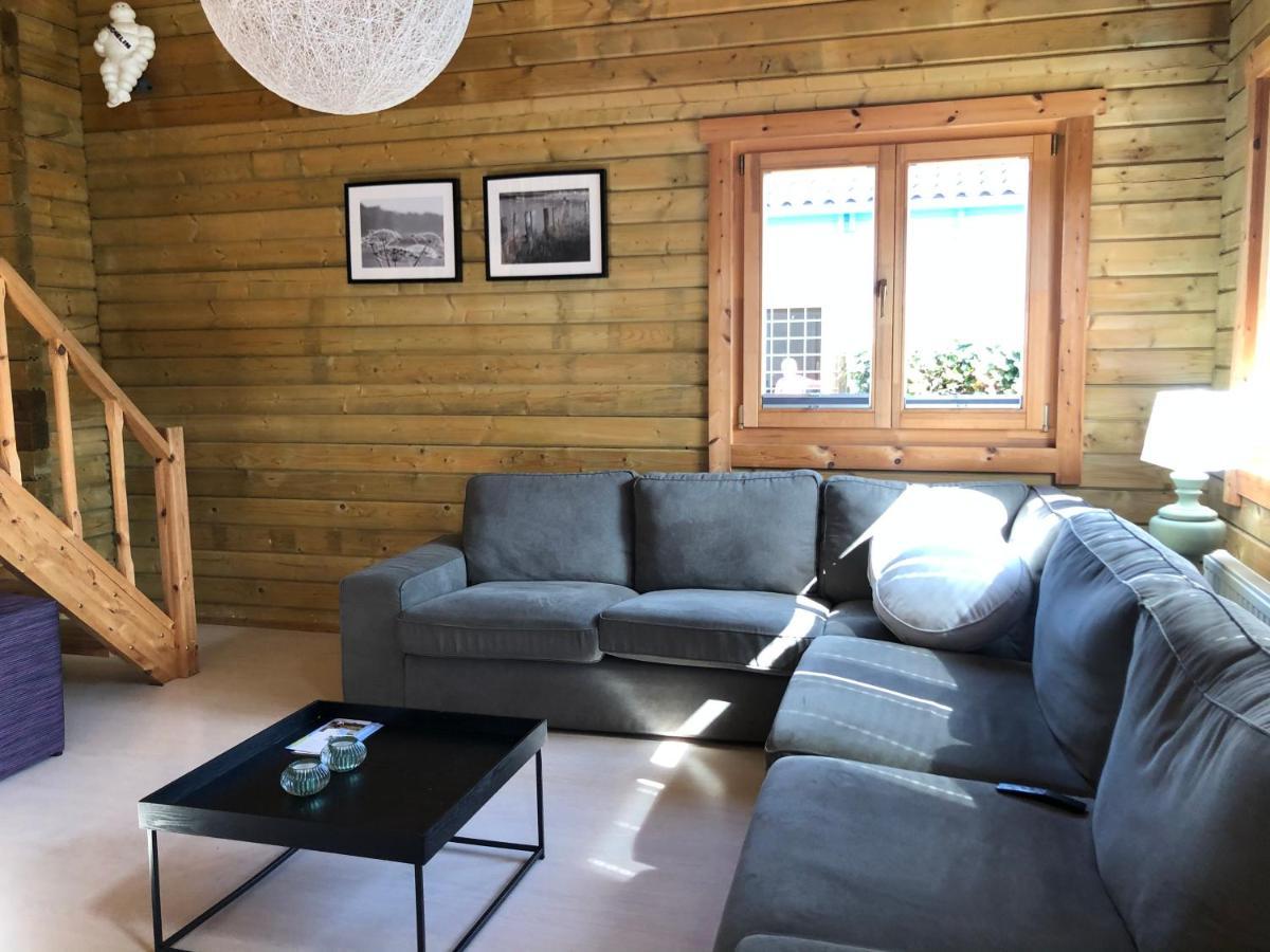 6 Persoons Vakantiehuis Met Sauna, Dichtbij Zee Sint Annaland Zewnętrze zdjęcie